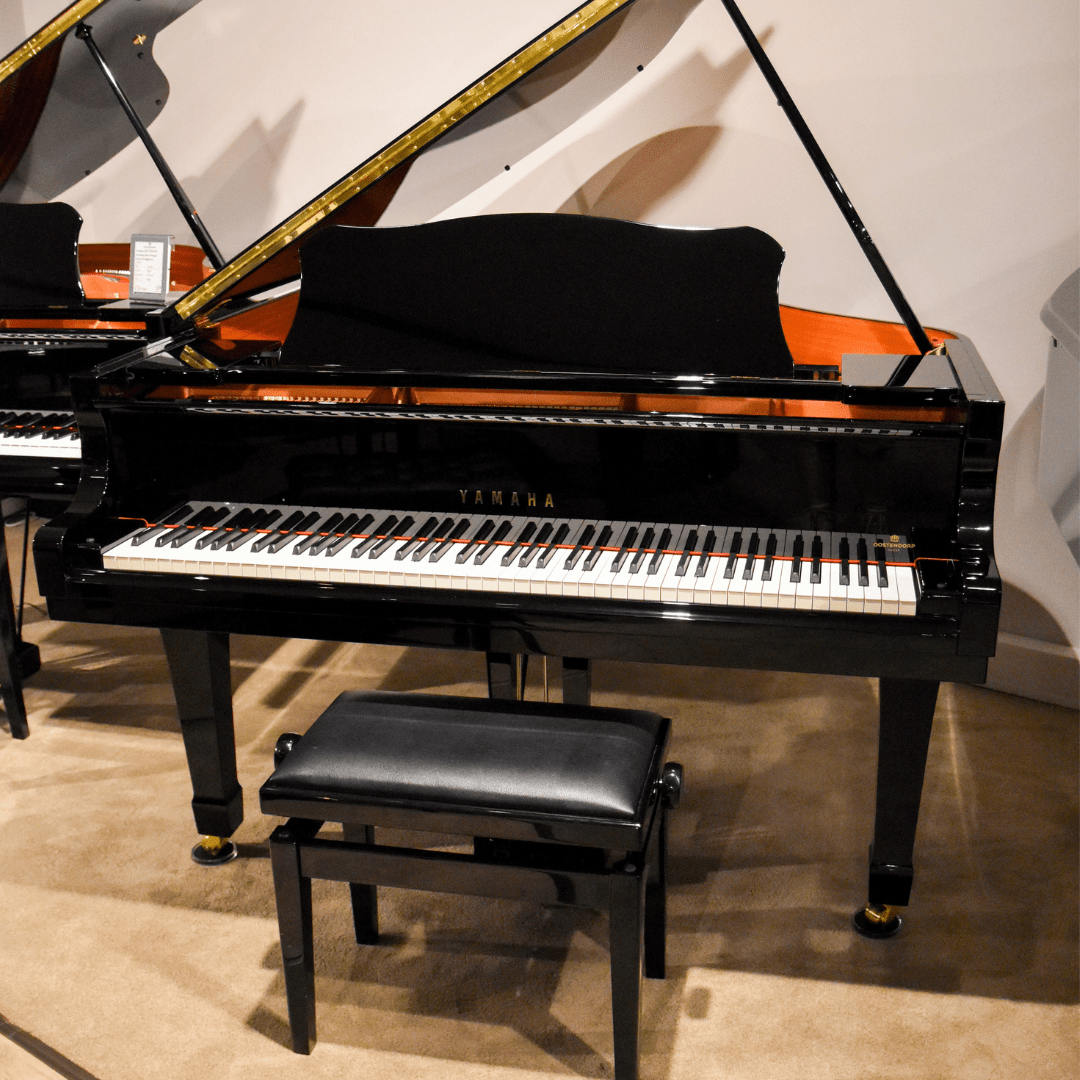 Yamaha C2L PE messing vleugel 6176412-2348 afbeelding