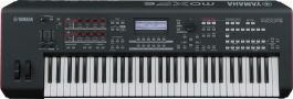 Yamaha MOXF 6 synthesizer 