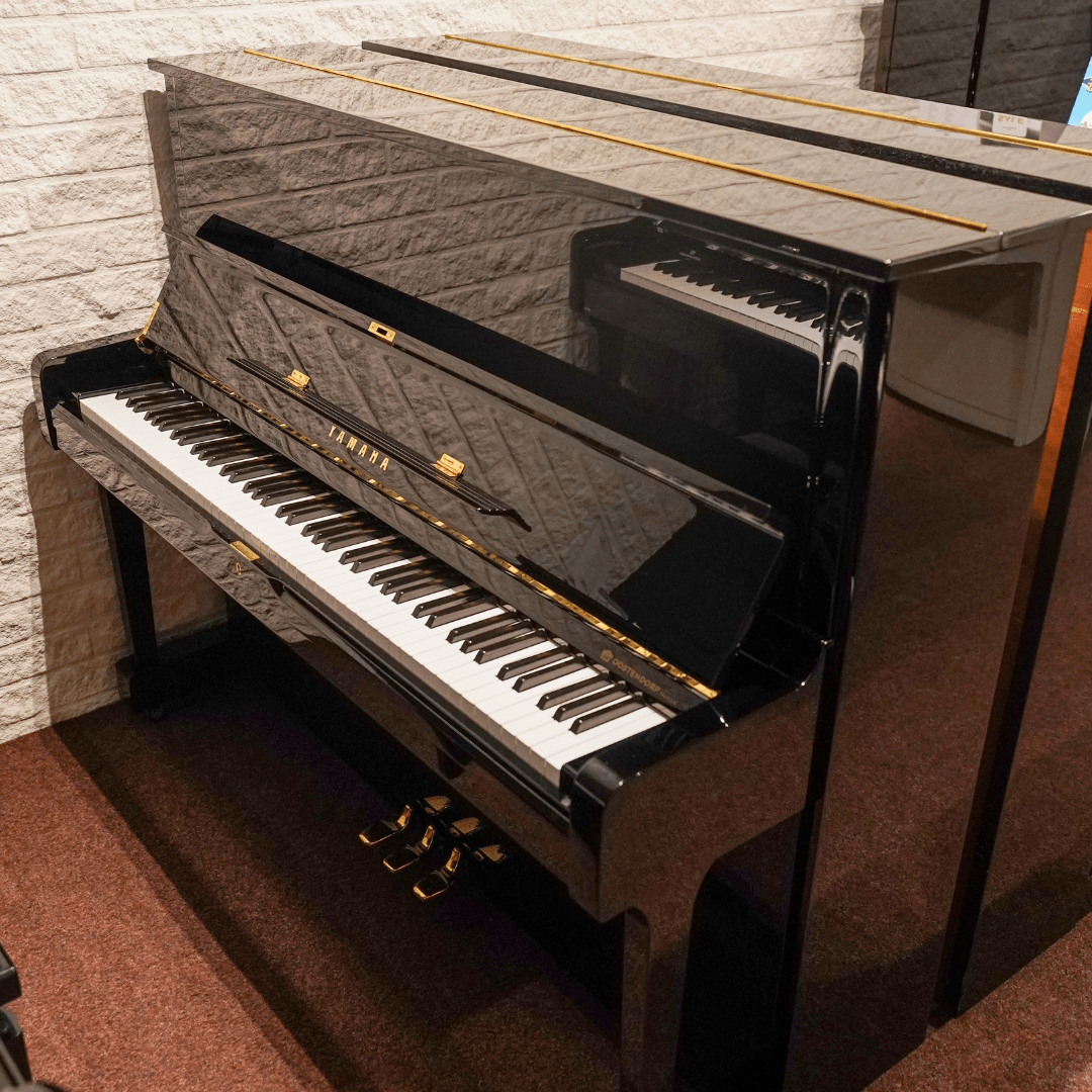Yamaha U1H PE messing piano 2677802-4646