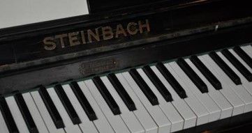 Steinbach piano